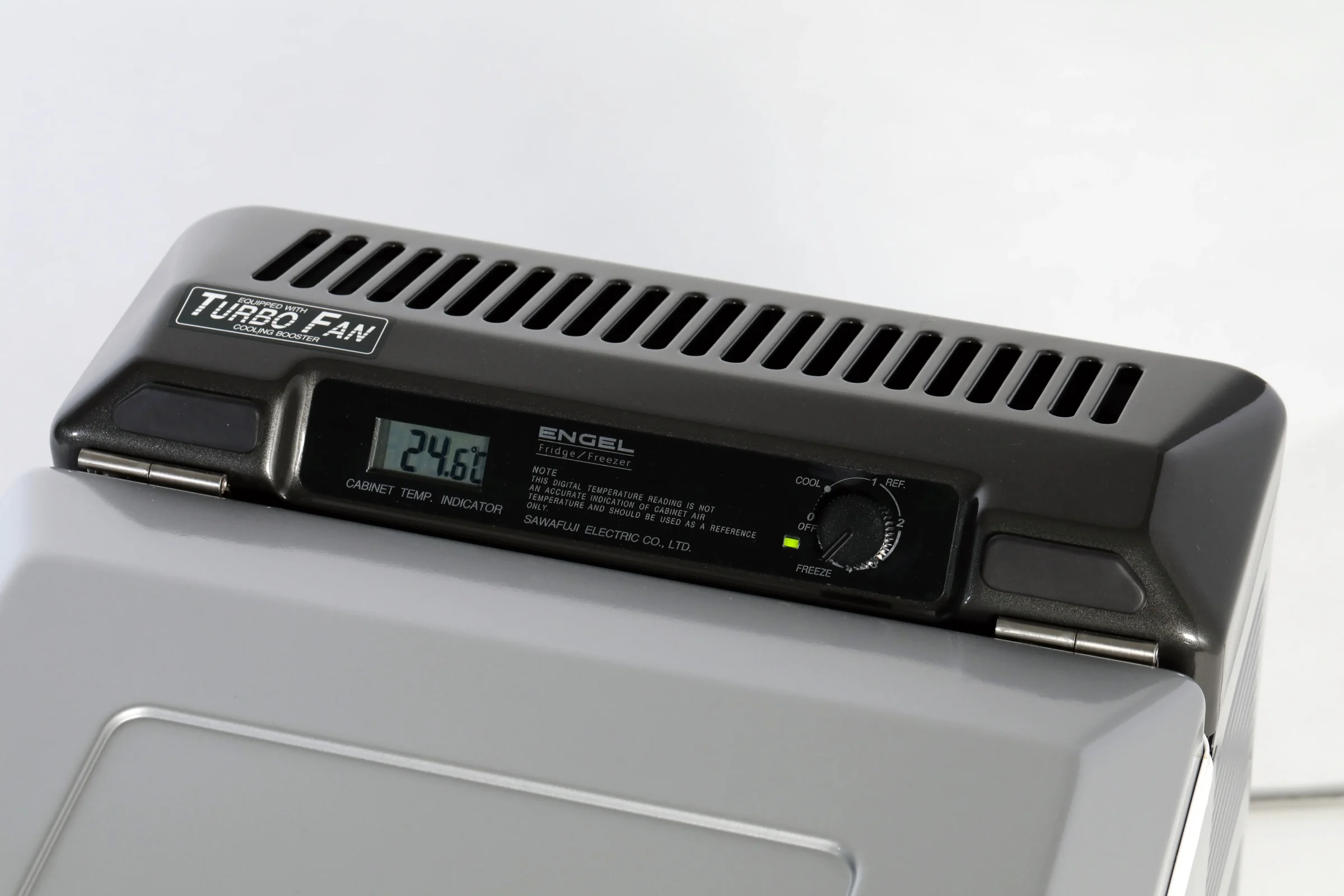 Engel MT45F-G3ND-V-digitaal display